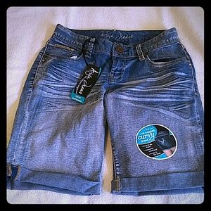 Ariya Jeans Bermuda jean shorts
